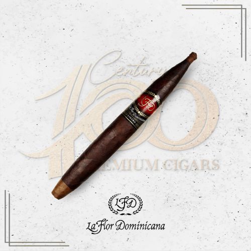 La Flor Dominicana - Ligero - Oscuro - TCFKA "M"